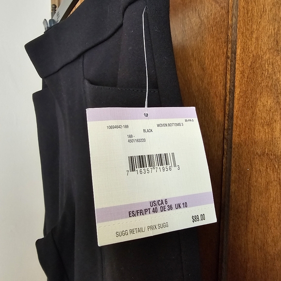 Ann Klein Slacks - Picture 4 of 4